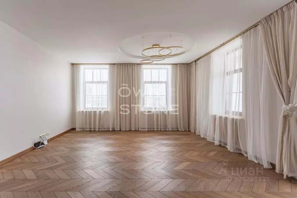 4-к кв. Москва Малая Бронная ул., 14 (180.0 м) - Фото 1