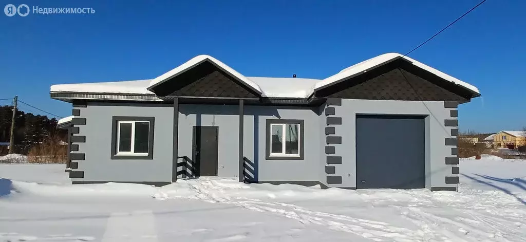 Дом в село Косулино, Рябиновая улица (174 м) - Фото 1