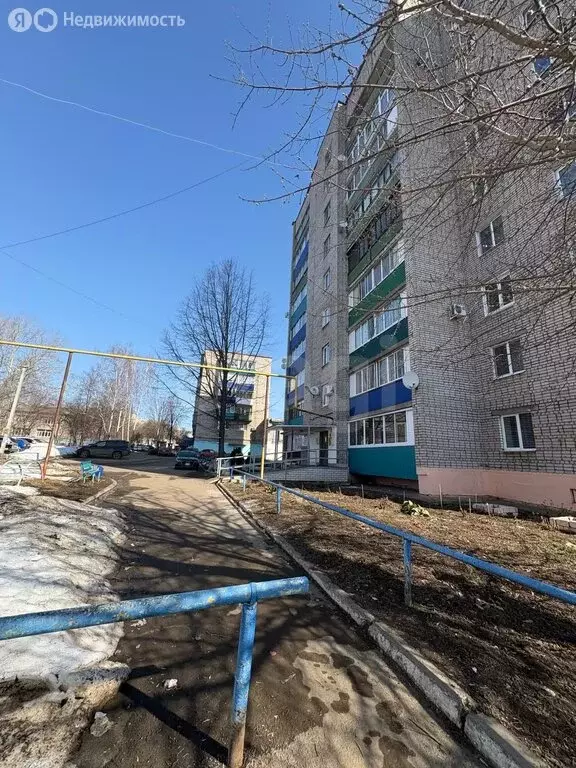 2-комнатная квартира: Сарапул, улица Азина, 94 (48.8 м) - Фото 2