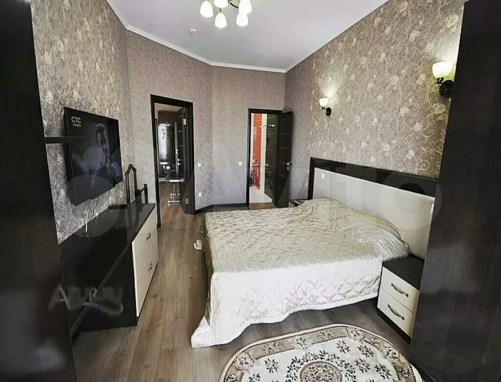 2-к. квартира, 80 м, 6/15 эт. - Фото 1