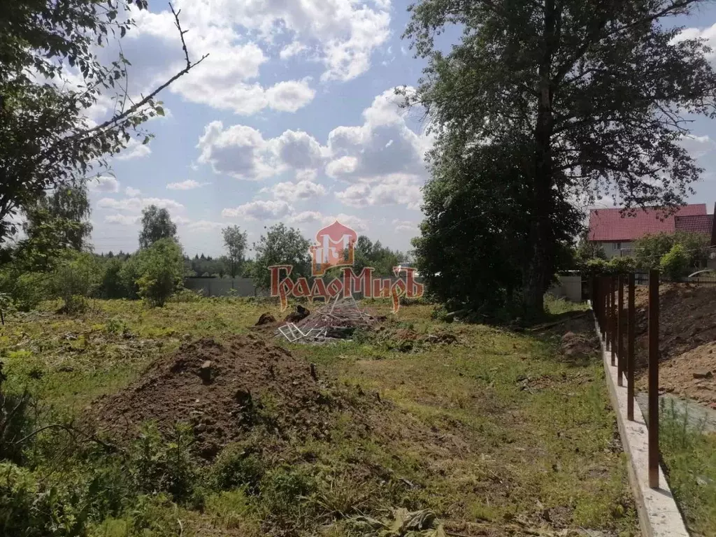 Участок в Московская область, Сергиево-Посадский городской округ, д. ... - Фото 0