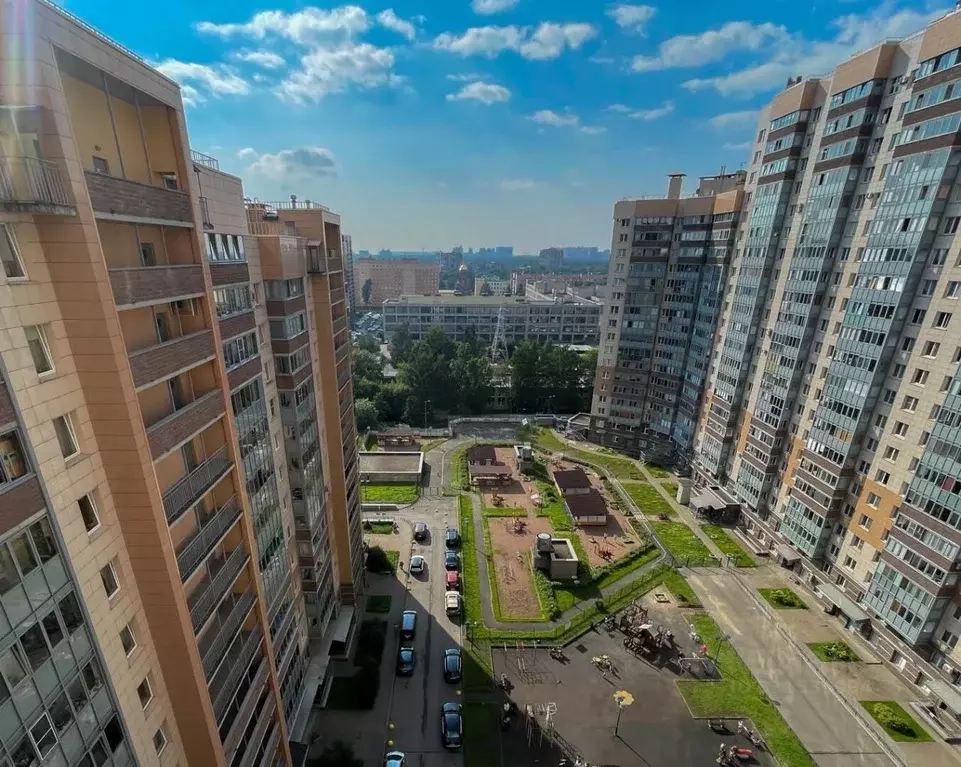 3-к кв. Санкт-Петербург Гжатская ул., 22к3 (100.0 м) - Фото 1