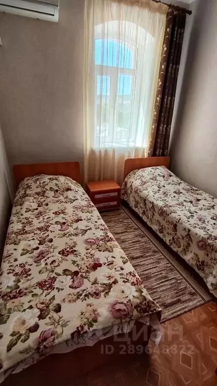Комната Крым, Феодосия пер. Свердлова, 22 - Фото 0