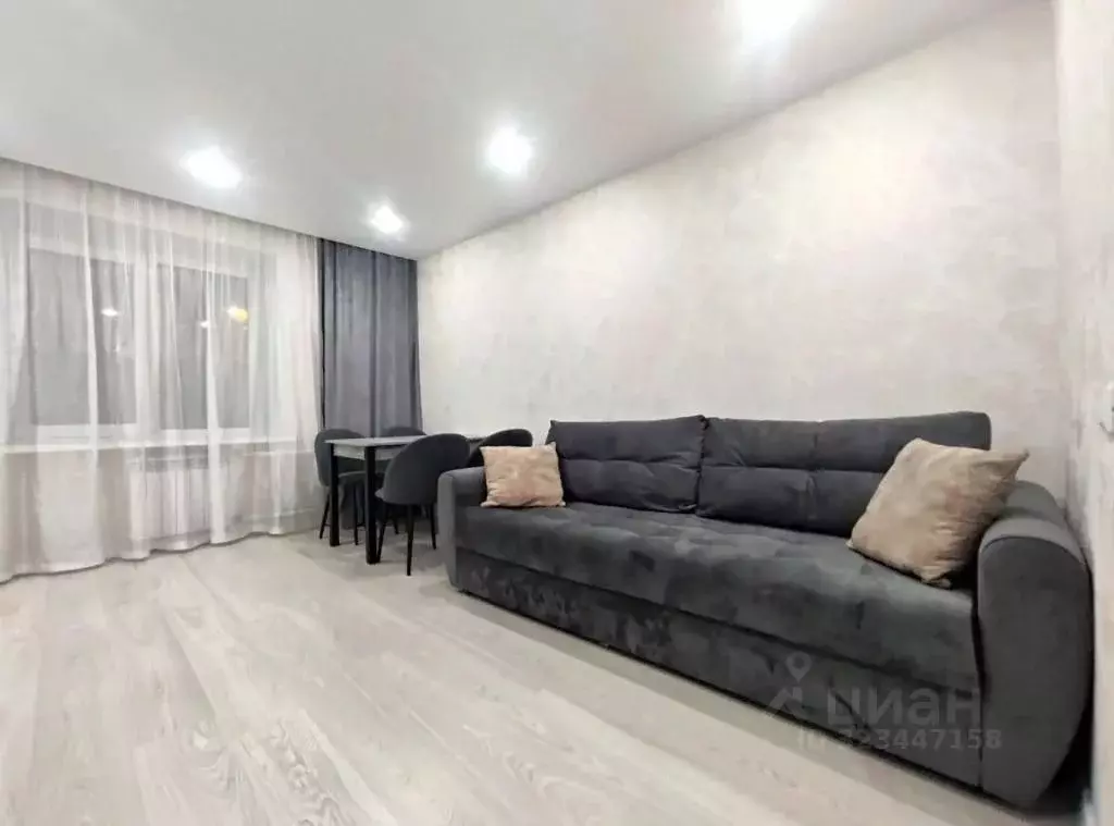 3-к кв. Красноярский край, Красноярск ул. Красной Армии, 20А (70.0 м) - Фото 1