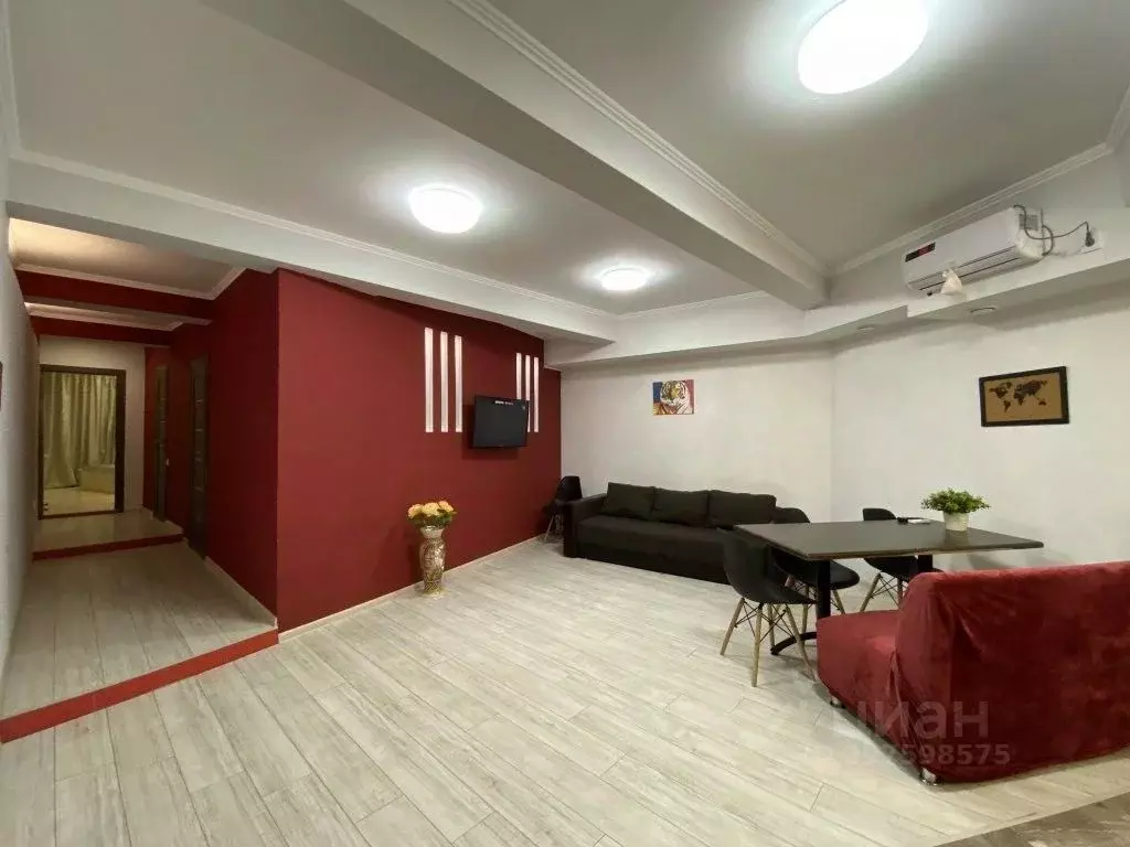 2-к кв. Крым, Ялта ул. Игнатенко, 8 (70.0 м) - Фото 1