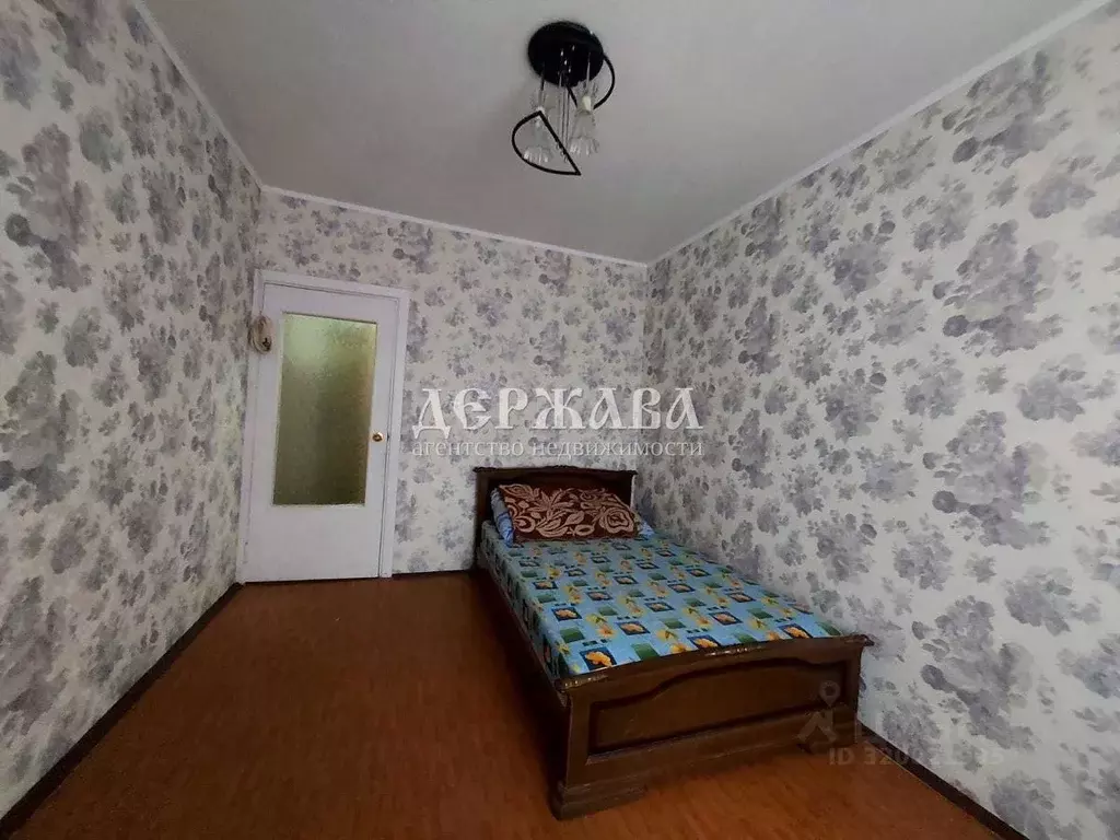 1-к кв. Белгородская область, Старый Оскол Юбилейный мкр, 6 (35.0 м) - Фото 0