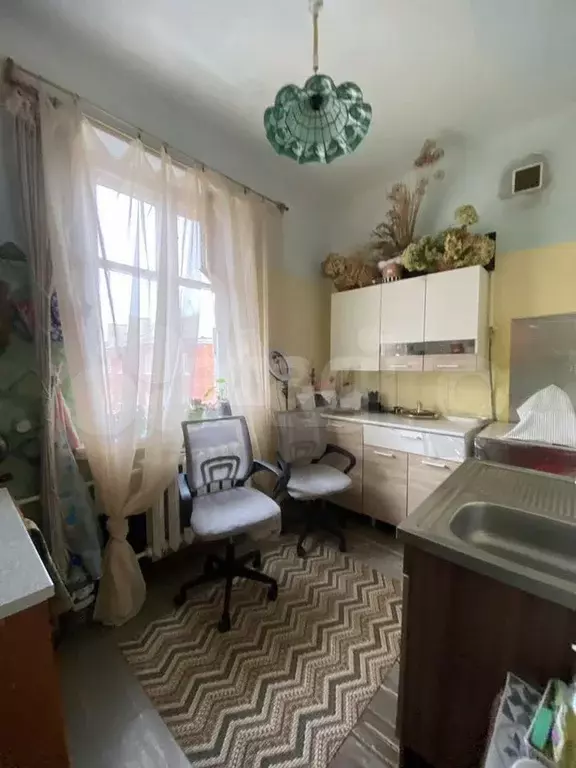 Комната 13,5 м в 3-к., 3/3 эт. - Фото 1