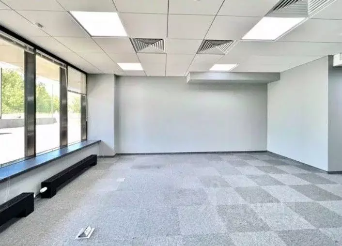 Офис в Санкт-Петербург просп. Лахтинский, 85к2 (96 м) - Фото 2