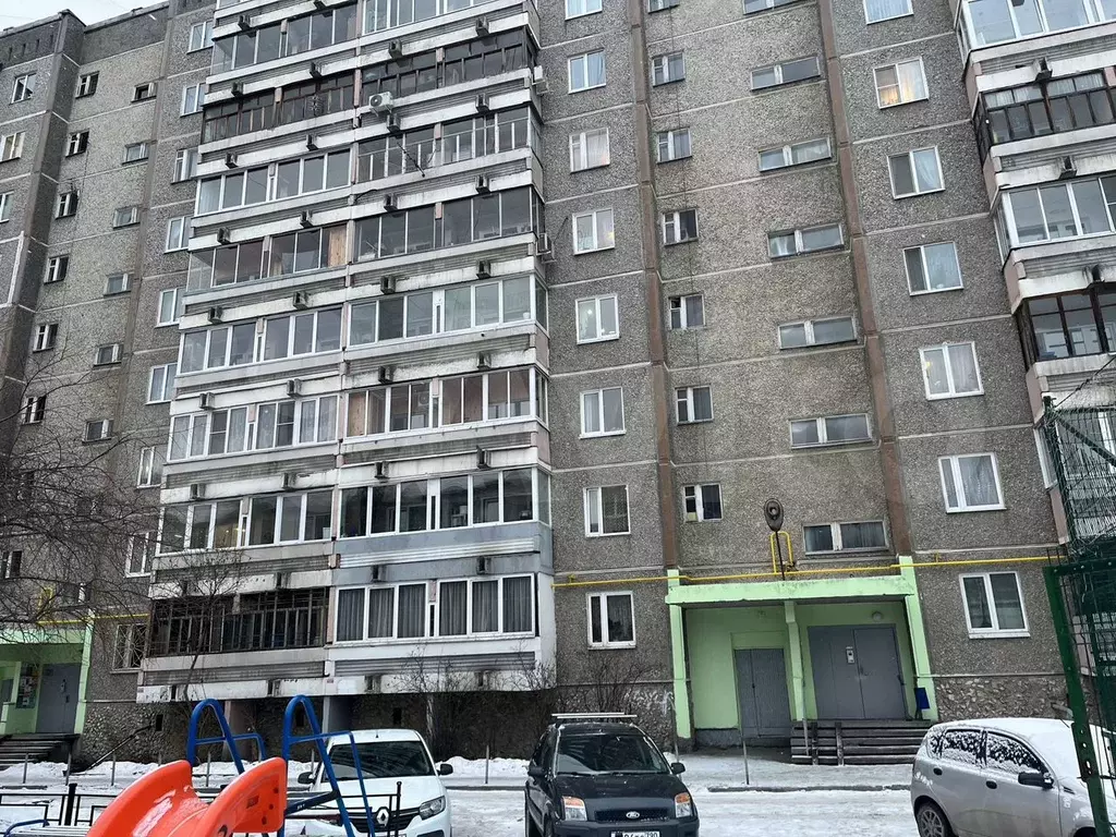 2-к. квартира, 48 м, 6/9 эт. - Фото 0