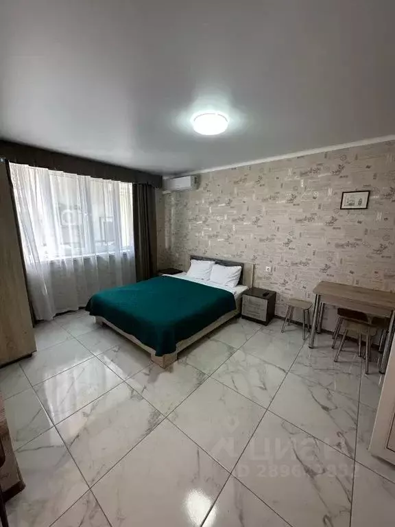 Комната Крым, Черноморское пгт ул. Корабельная, 20 - Фото 1