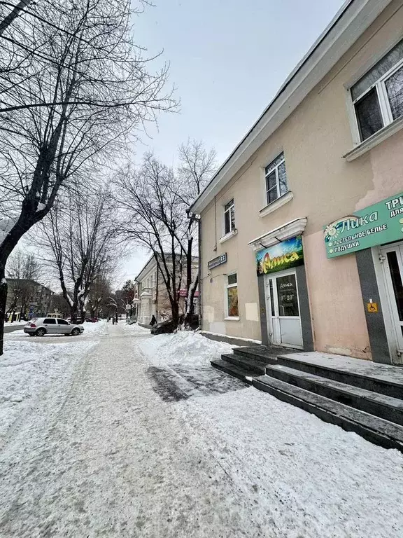 Помещение свободного назначения в Свердловская область, Екатеринбург ... - Фото 2