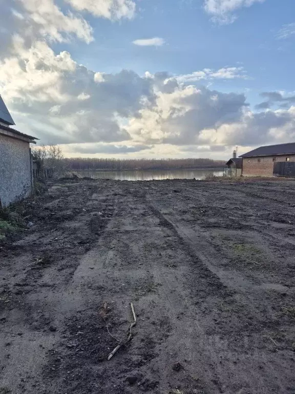 Участок в Омская область, Омский район, с. Усть-Заостровка ул. ... - Фото 1
