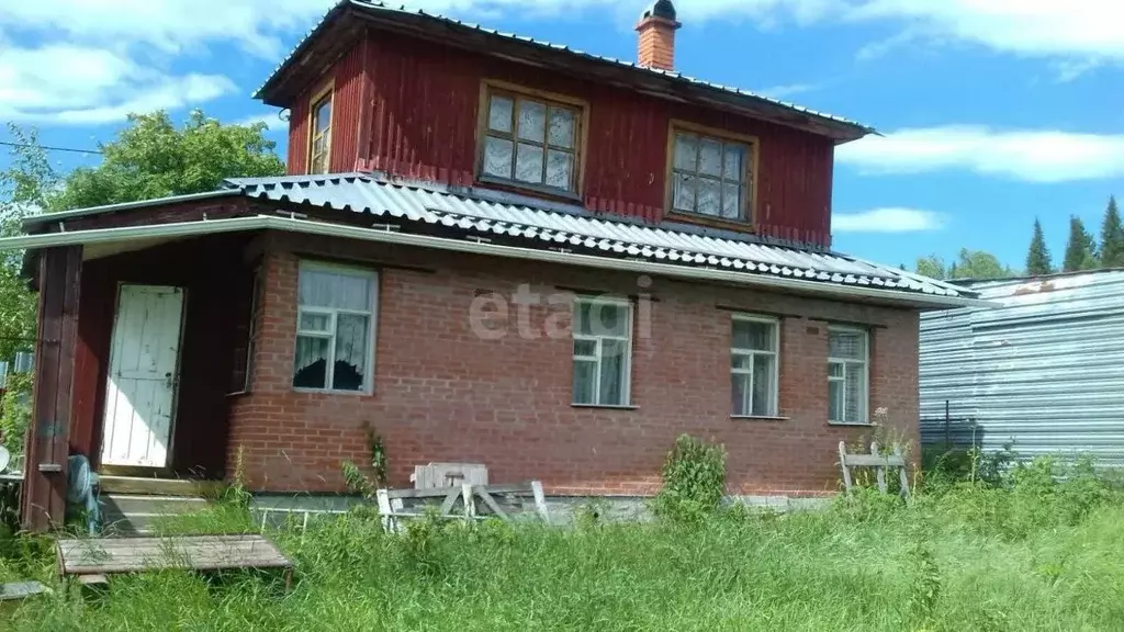 Дом в Архангельская область, Вельский район, Усть-Вельское ... - Фото 1
