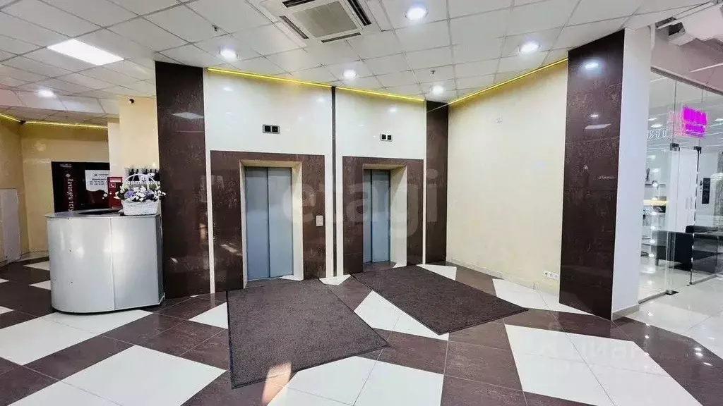 Офис в Новосибирская область, Новосибирск Советская ул., 64 (50 м) - Фото 1