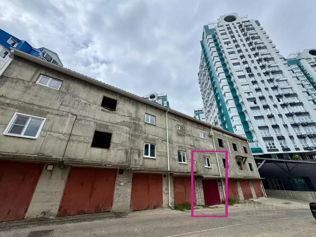 Гараж в Краснодарский край, Туапсе ул. Портовиков, 23с1 (43 м) - Фото 0