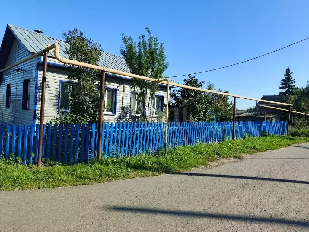 Дом в Курганская область, Шадринский муниципальный округ, с. ... - Фото 0