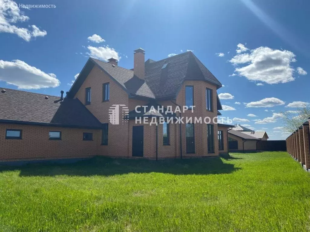 Дом в село Перевалово, Малиновый переулок (288 м) - Фото 1