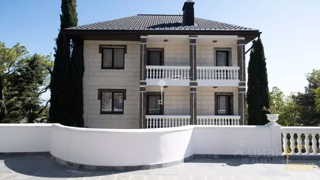 Дом в Крым, Ялта муниципальный округ, Восход пгт ул. Авроры (267 м) - Фото 1