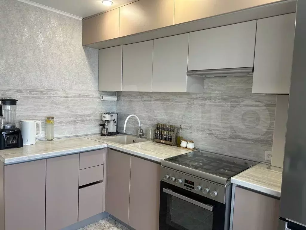 2-к. квартира, 42,7 м, 1/2 эт. - Фото 0