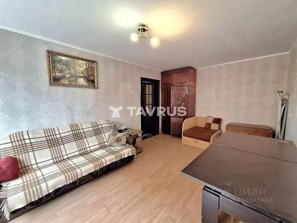 1-к кв. Крым, Симферополь ул. Русская, 103Б (32.5 м) - Фото 1