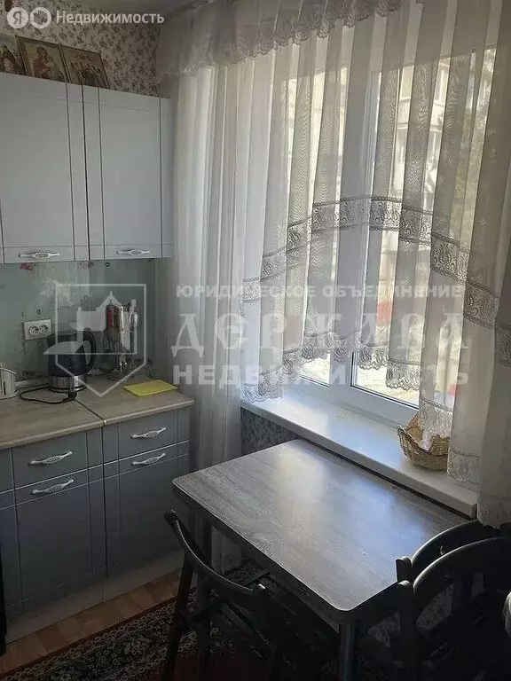 2-комнатная квартира: Кемерово, проспект Химиков, 17 (44 м) - Фото 0
