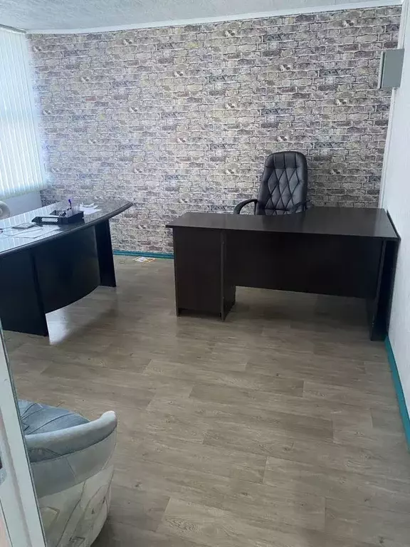 Офис в Краснодарский край, Армавир Железнодорожная ул., 44 (25 м) - Фото 1