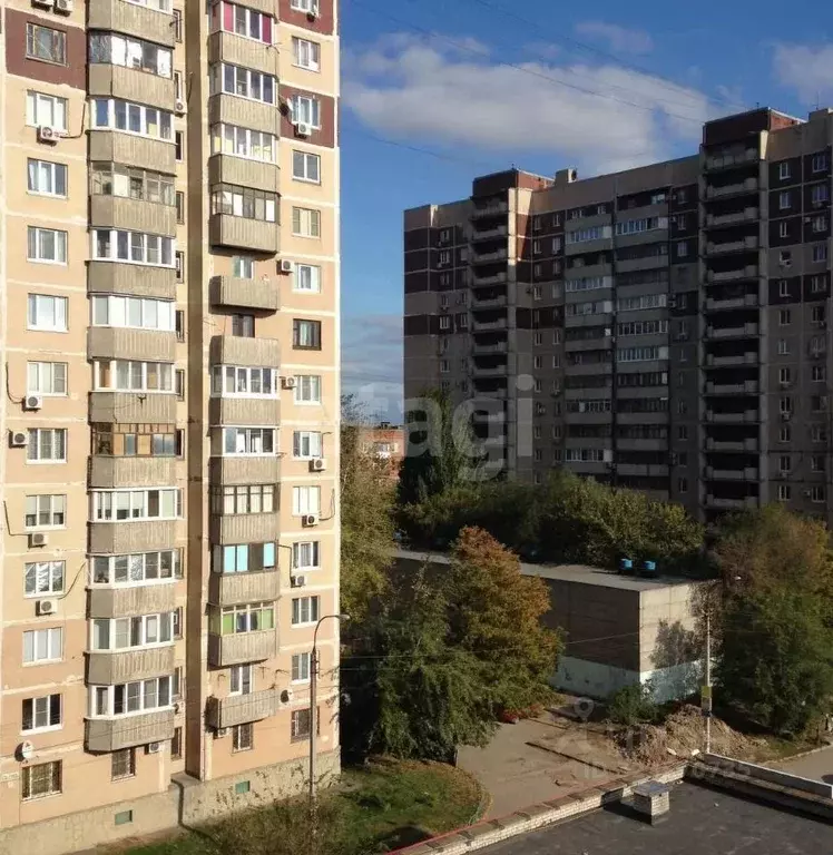 3-к кв. Волгоградская область, Волгоград ул. Хользунова, 36 (64.3 м) - Фото 2