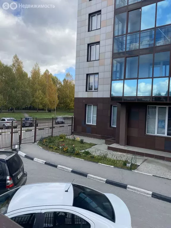 Квартира-студия: Новосибирск, улица Петухова, 16/4 (38 м) - Фото 0