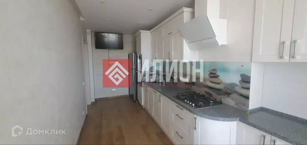Продаётся квартира-студия, 126 м - Фото 0