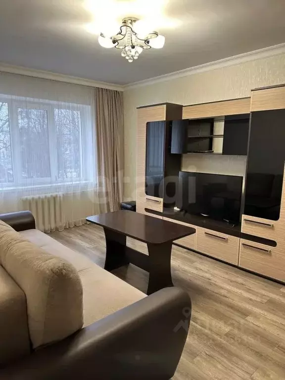 2-к кв. Северная Осетия, Владикавказ 29-й Военный городок, 13 (56.0 м) - Фото 0