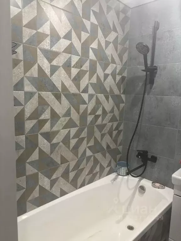 2-к кв. Тульская область, Новомосковск ул. Трудовые Резервы, 75 (42.0 ... - Фото 2