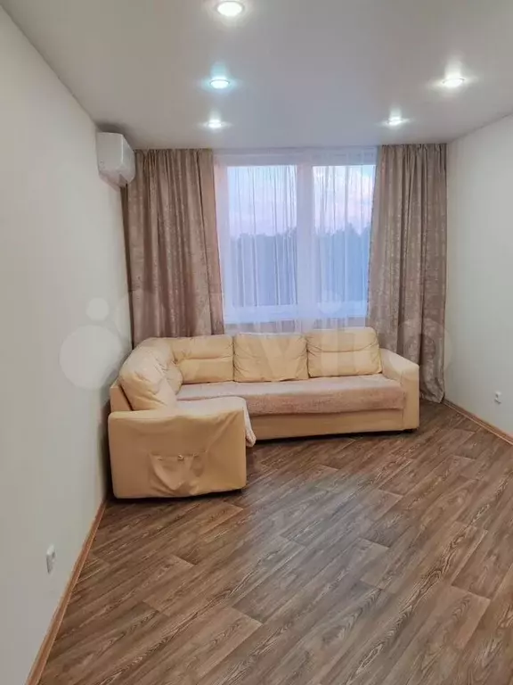1-к. квартира, 38 м, 8/9 эт. - Фото 1