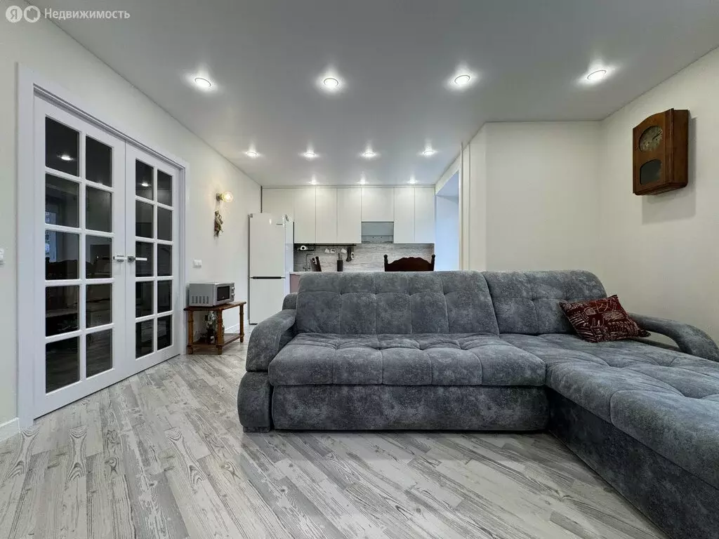 3-комнатная квартира: Киров, Подгорная улица, 18 (74.5 м) - Фото 2