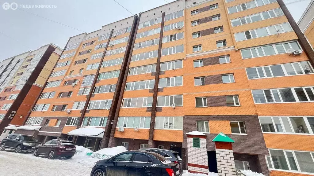 3-комнатная квартира: Сыктывкар, улица Свободы, 21 (72 м) - Фото 1