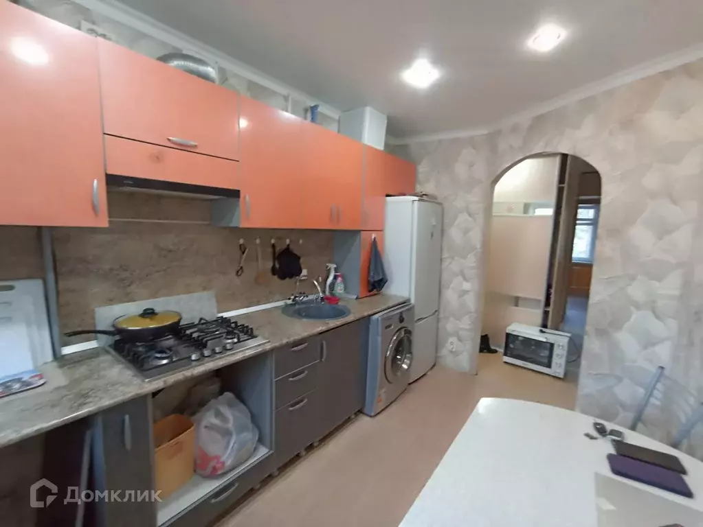 Продаётся 4-к квартира, 58.2 м - Фото 1