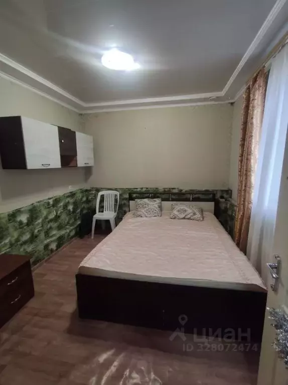 Дом в Крым, Симферополь ул. Бахтлы (50 м) - Фото 1