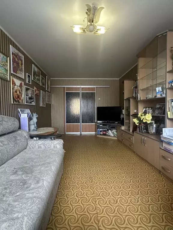 3-к кв. Челябинская область, Челябинск Пограничная ул., 19 (66.6 м) - Фото 1