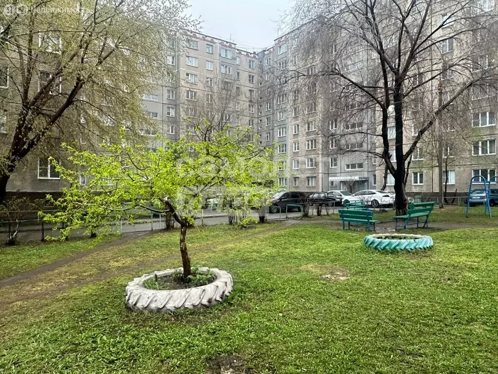 3-комнатная квартира: Челябинск, улица Хохрякова, 10А (65.8 м) - Фото 1