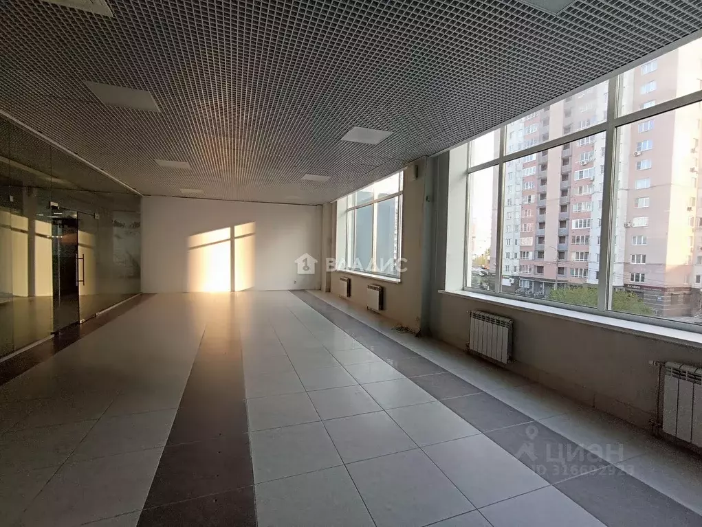 Офис в Нижегородская область, Нижний Новгород ул. Родионова, 165к13 ... - Фото 1