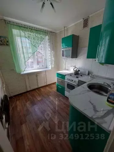 3-к кв. Саратовская область, Саратов Электронная ул., 10 (61.8 м) - Фото 2