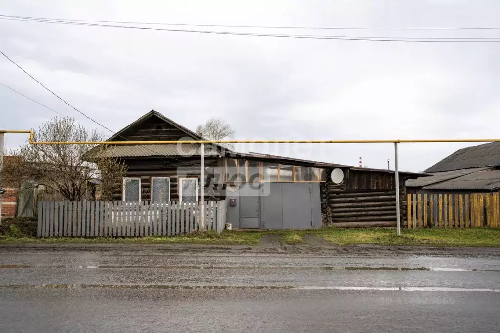Дом в Челябинская область, Верхний Уфалей ул. Бабикова, 32 (49 м) - Фото 0