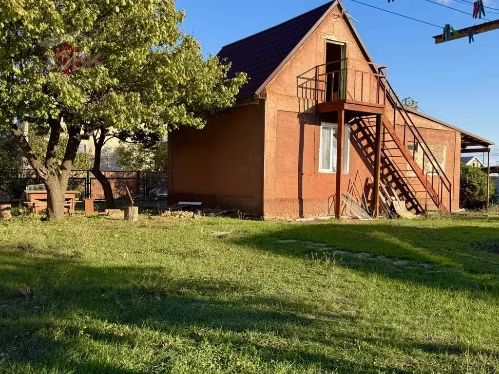 Дом в Крым, Сакский район, с. Суворовское 1 (95 м) - Фото 1