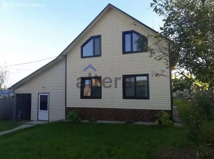 Дом в Кизнерский район, село Кизнер, Большая улица, 70 (115.3 м) - Фото 1