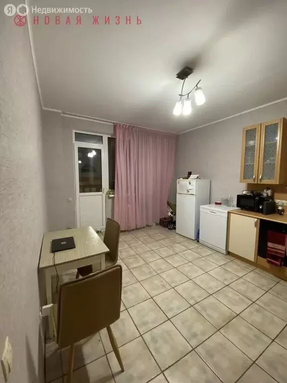 1-комнатная квартира: Самара, 6-я просека, 135 (66 м) - Фото 2