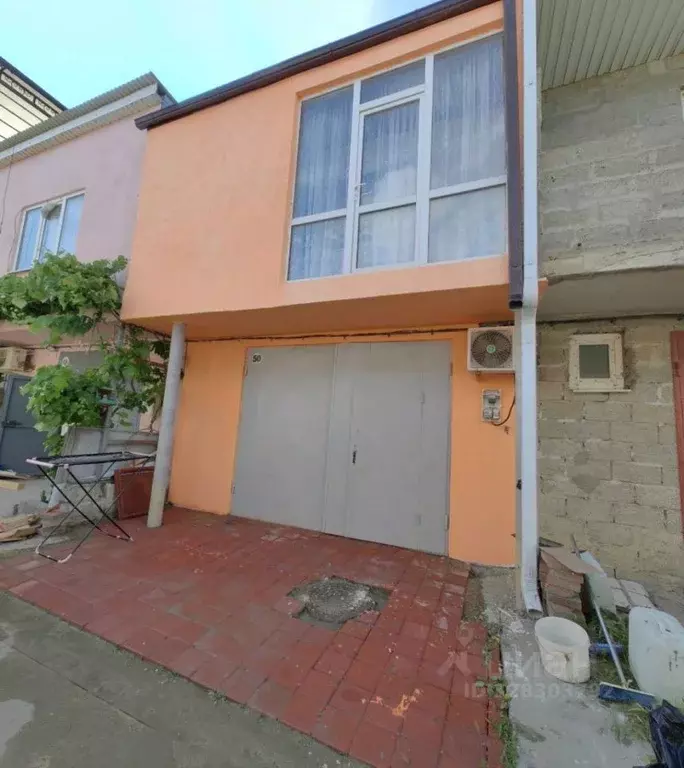 Гараж в Краснодарский край, Анапа ул. Ивана Голубца, 155 (83 м) - Фото 1