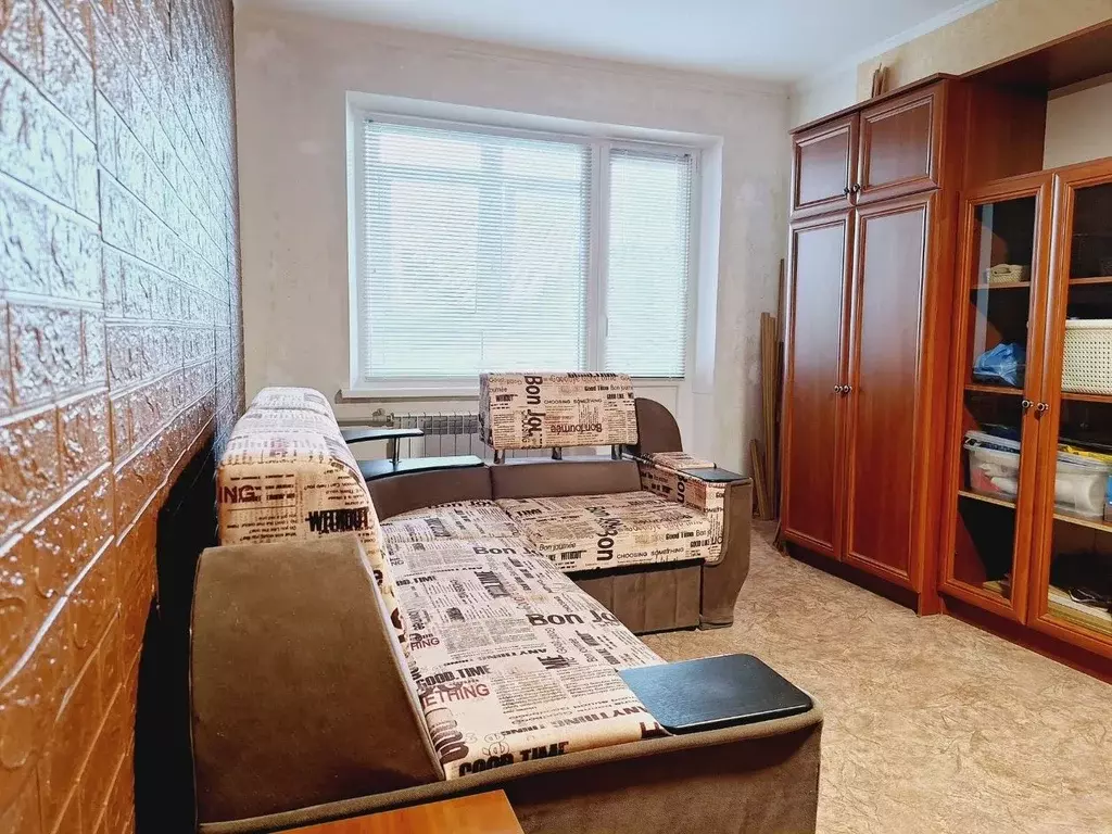1-к кв. Крым, Керчь ул. Большевистская (30.2 м) - Фото 0