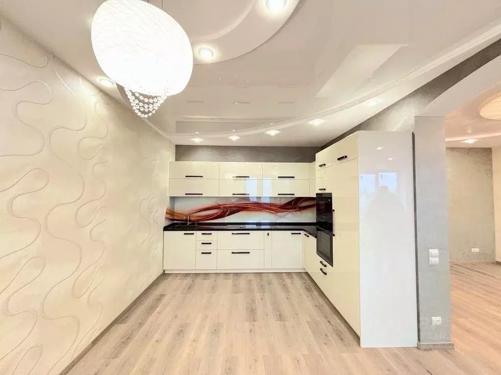 1-к кв. Саратовская область, Саратов Вольская ул., 2Д (66.0 м) - Фото 1