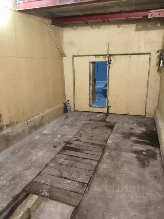 Гараж в Красноярский край, Красноярск Светлогорская ул., 4/5с2 (21 м) - Фото 1