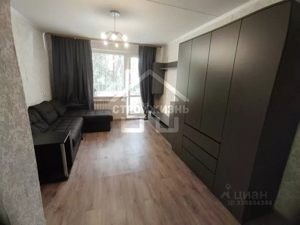 1-к кв. Свердловская область, Екатеринбург ул. Громова, 132 (28.3 м) - Фото 0