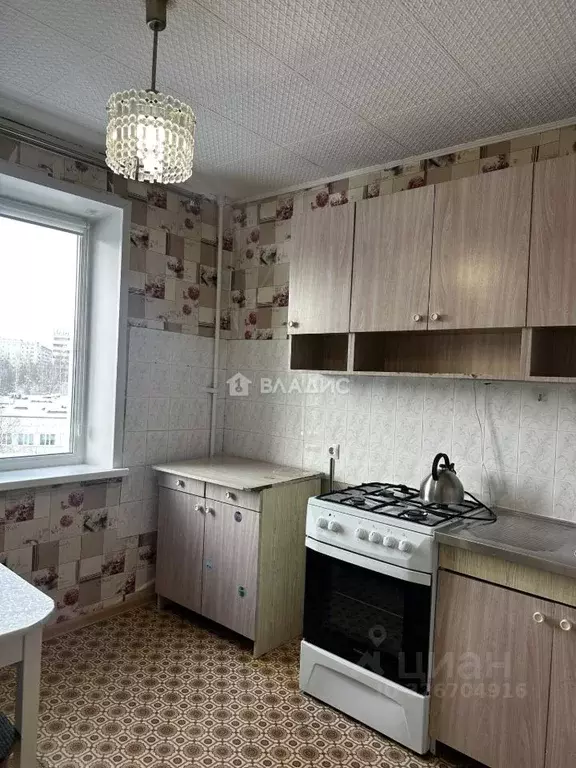 3-к кв. Коми, Сыктывкар Петрозаводская ул., 17 (66.0 м) - Фото 2